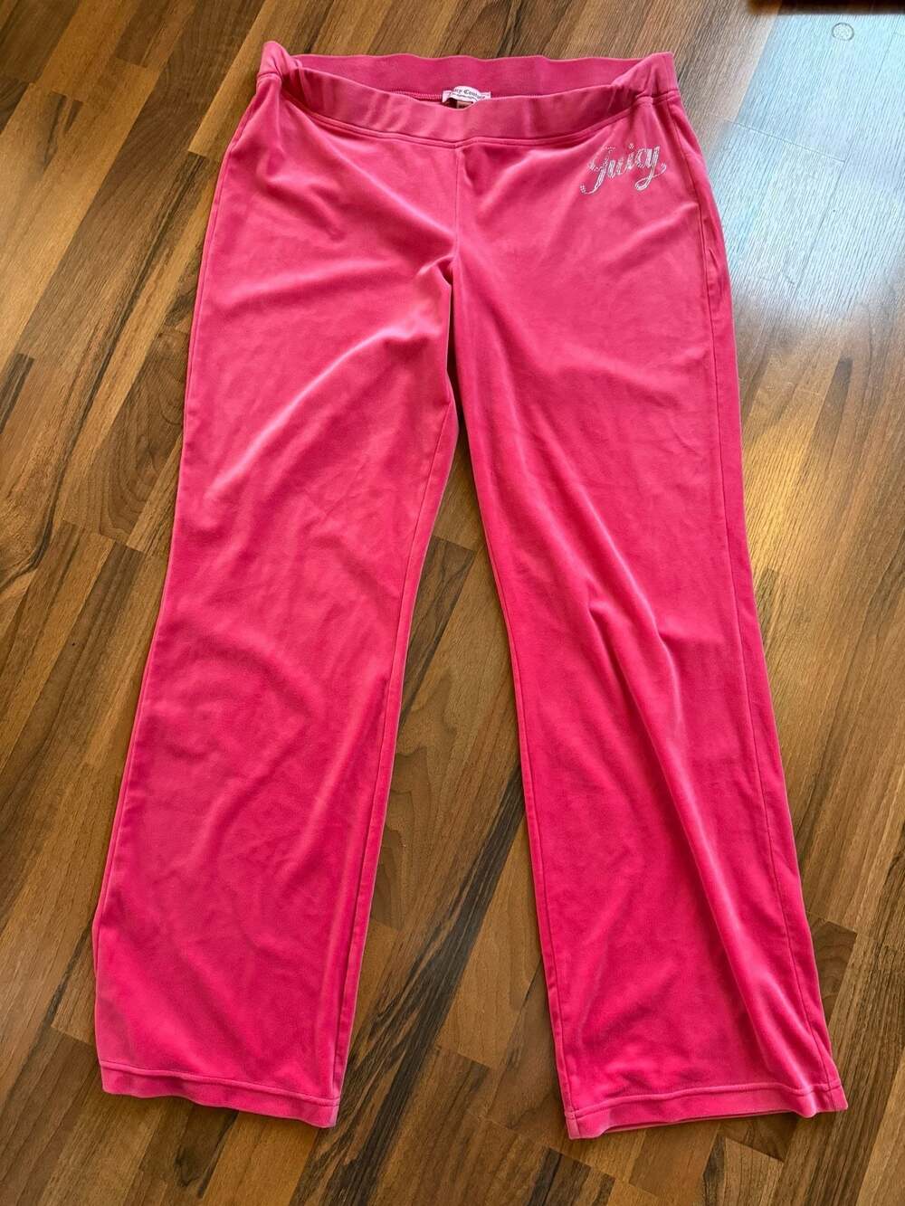 Juicy Couture Hot Pink Velour Tracksuit Set with Rhinestone Logo - Picture 7 of 9
